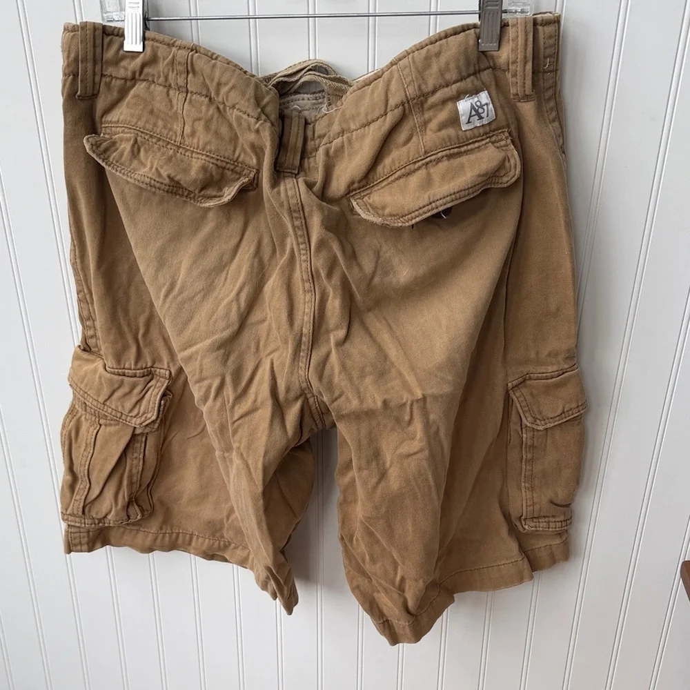 (077)Aeropostale Men's Cargo Shorts in Khaki Brown